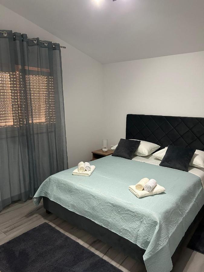 Kaštel Sućurac Apartment Marko With A Beautiful View Of The Sea מראה חיצוני תמונה