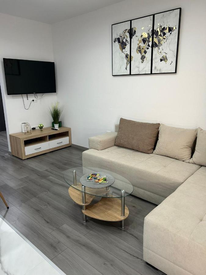Kaštel Sućurac Apartment Marko With A Beautiful View Of The Sea מראה חיצוני תמונה